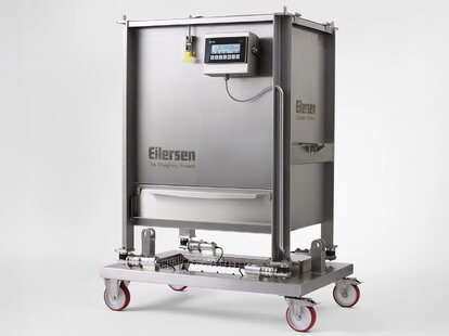 Load cells on mobile tote