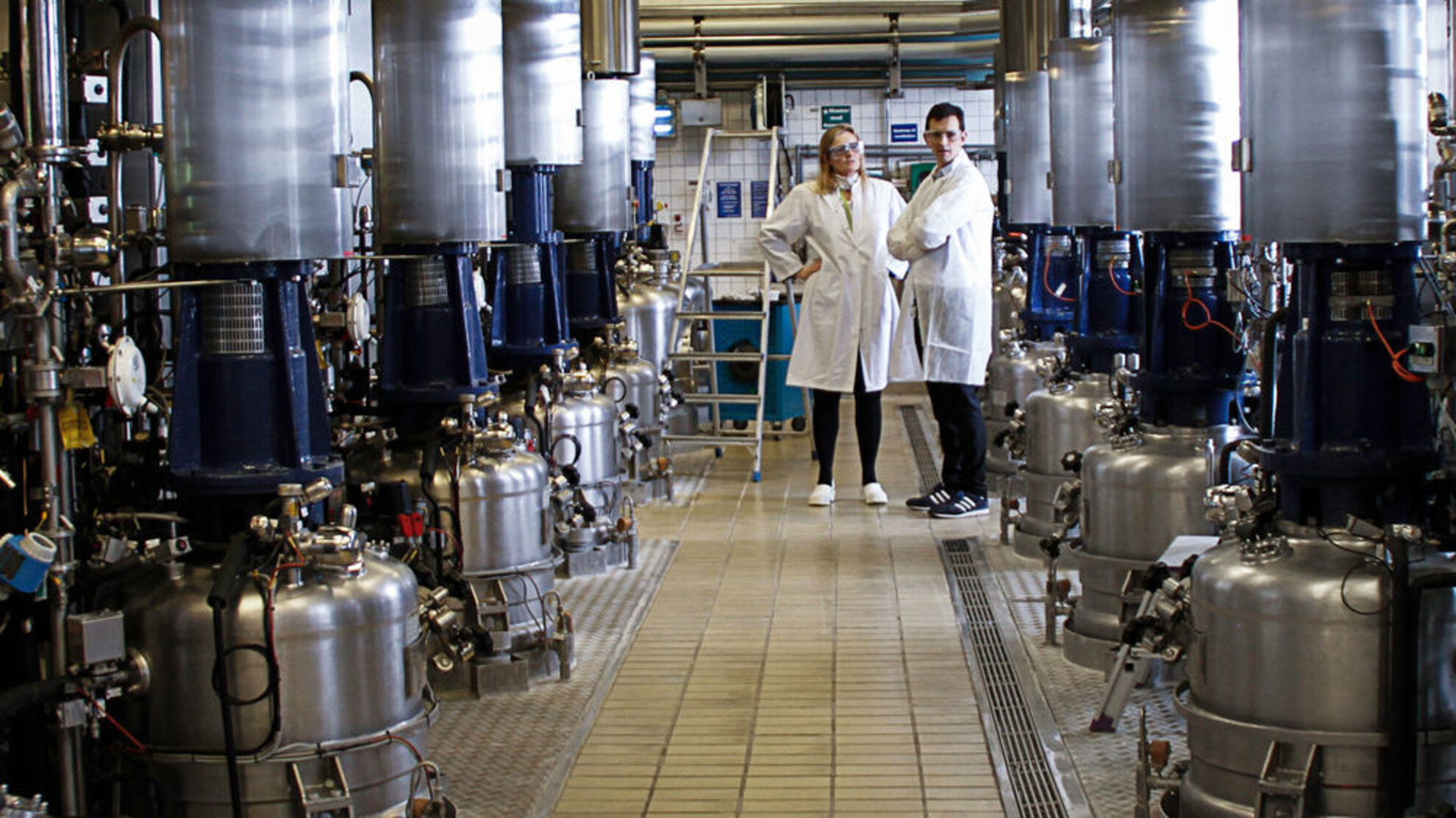 Load cells under vessels