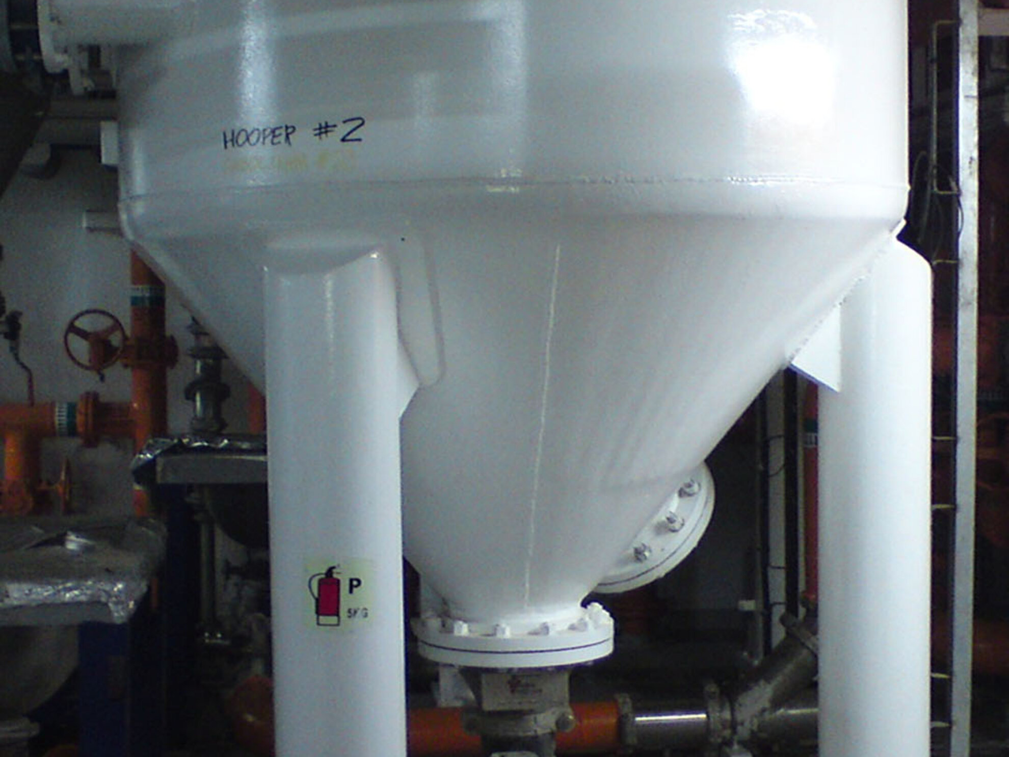 Load cells for offshore P-tanks