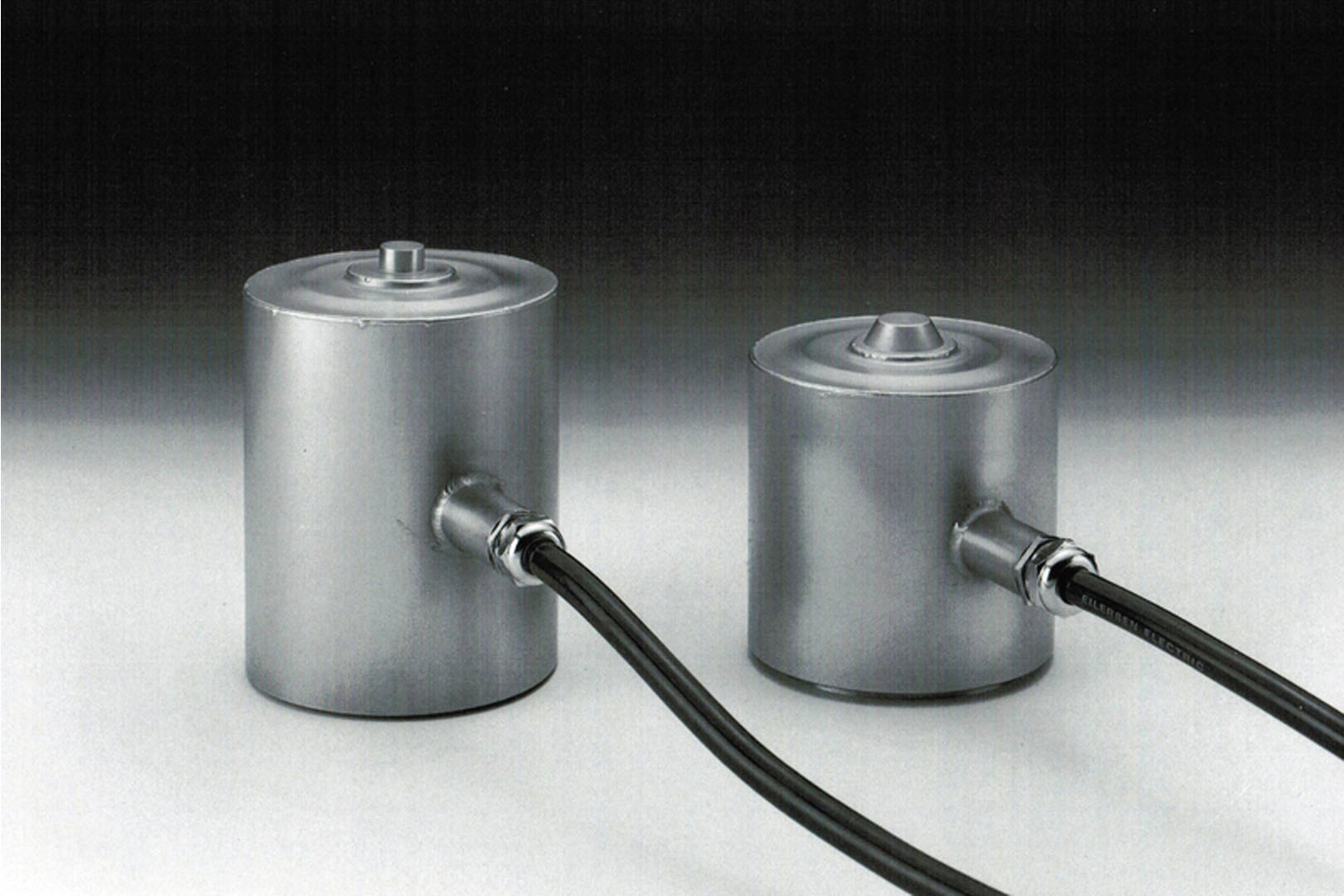 Eilersen analog capacitive load cells