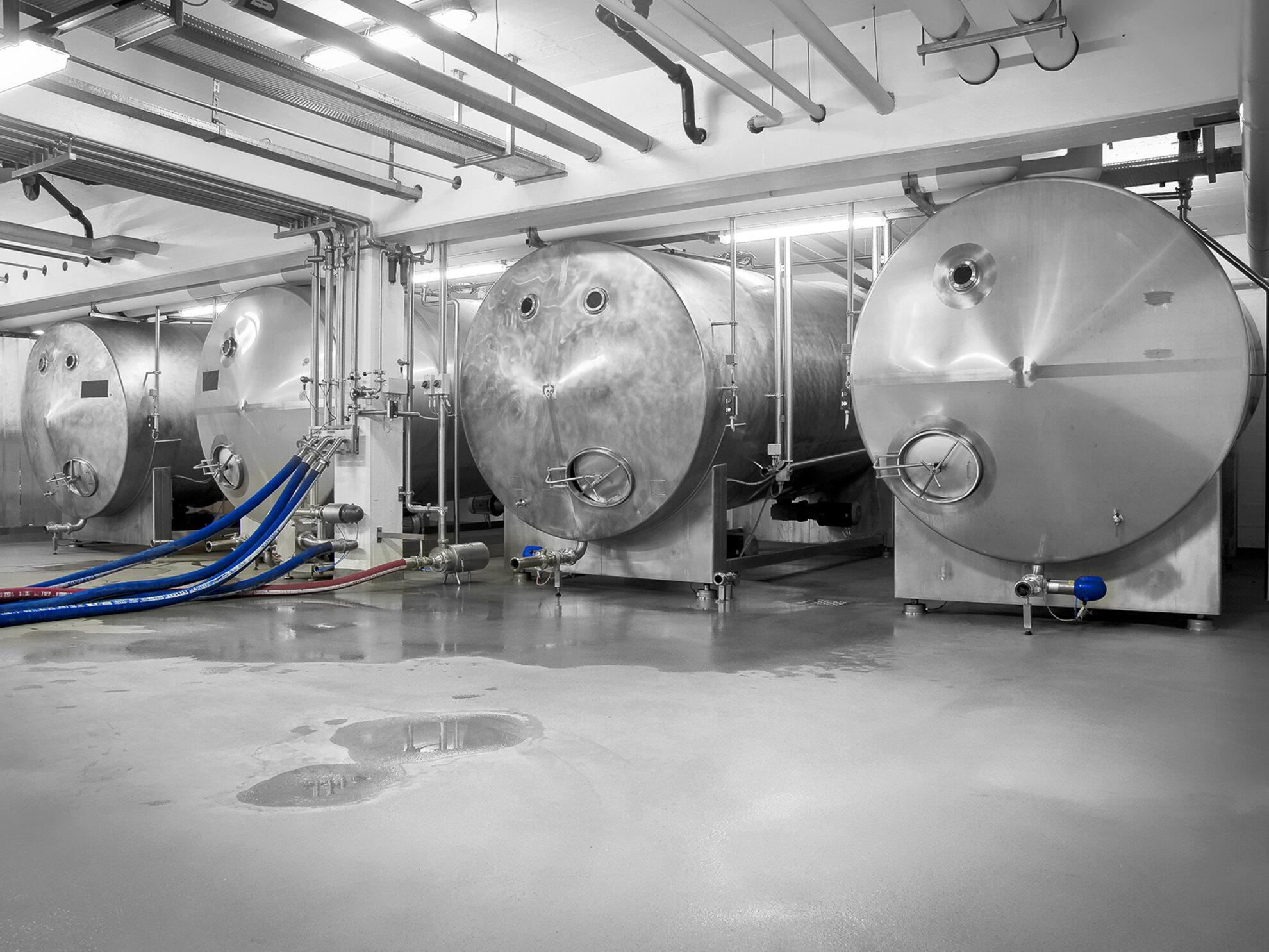 Gravimetric level measurement