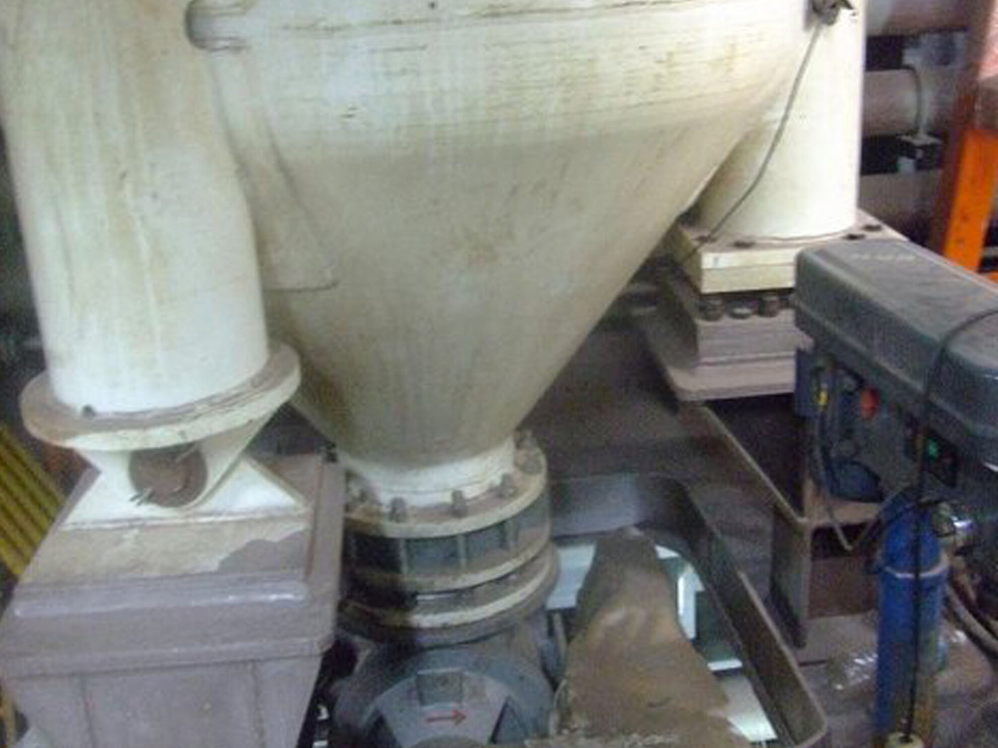 Load cells for offshore Bentonite Tanks