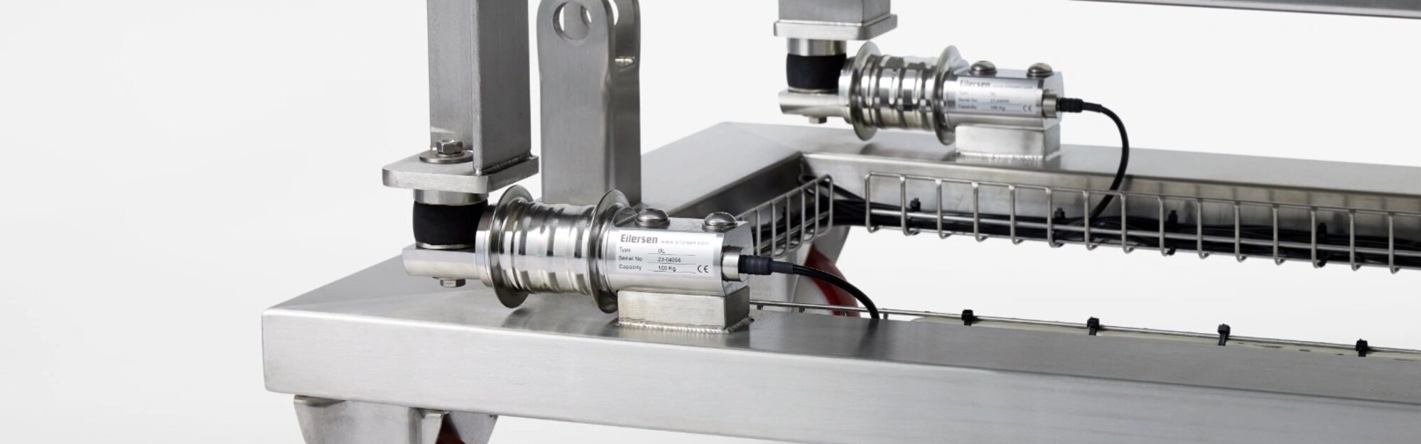 Load cells on mobile tote